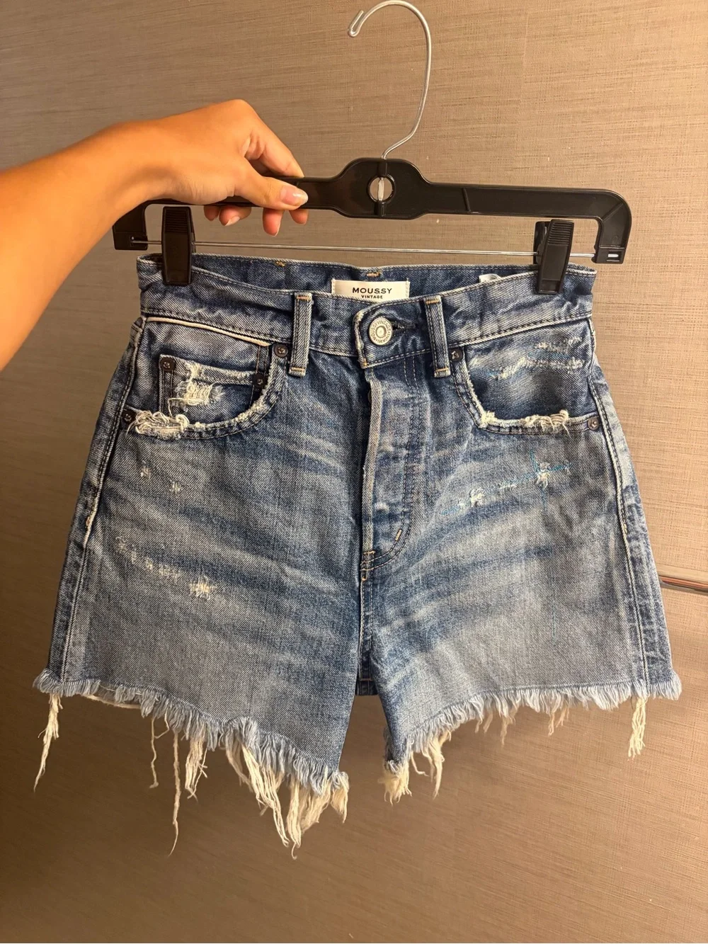 Moussy Frayed Hem Distressed Denim Shorts - Light Blue